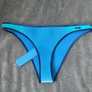 New triangl bikini bottom XLarge velvet